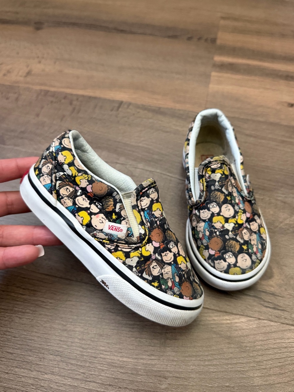 Vans x Peanuts Toddler Charlie Brown & The Gang Black Slip-On Shoes  Size 7c